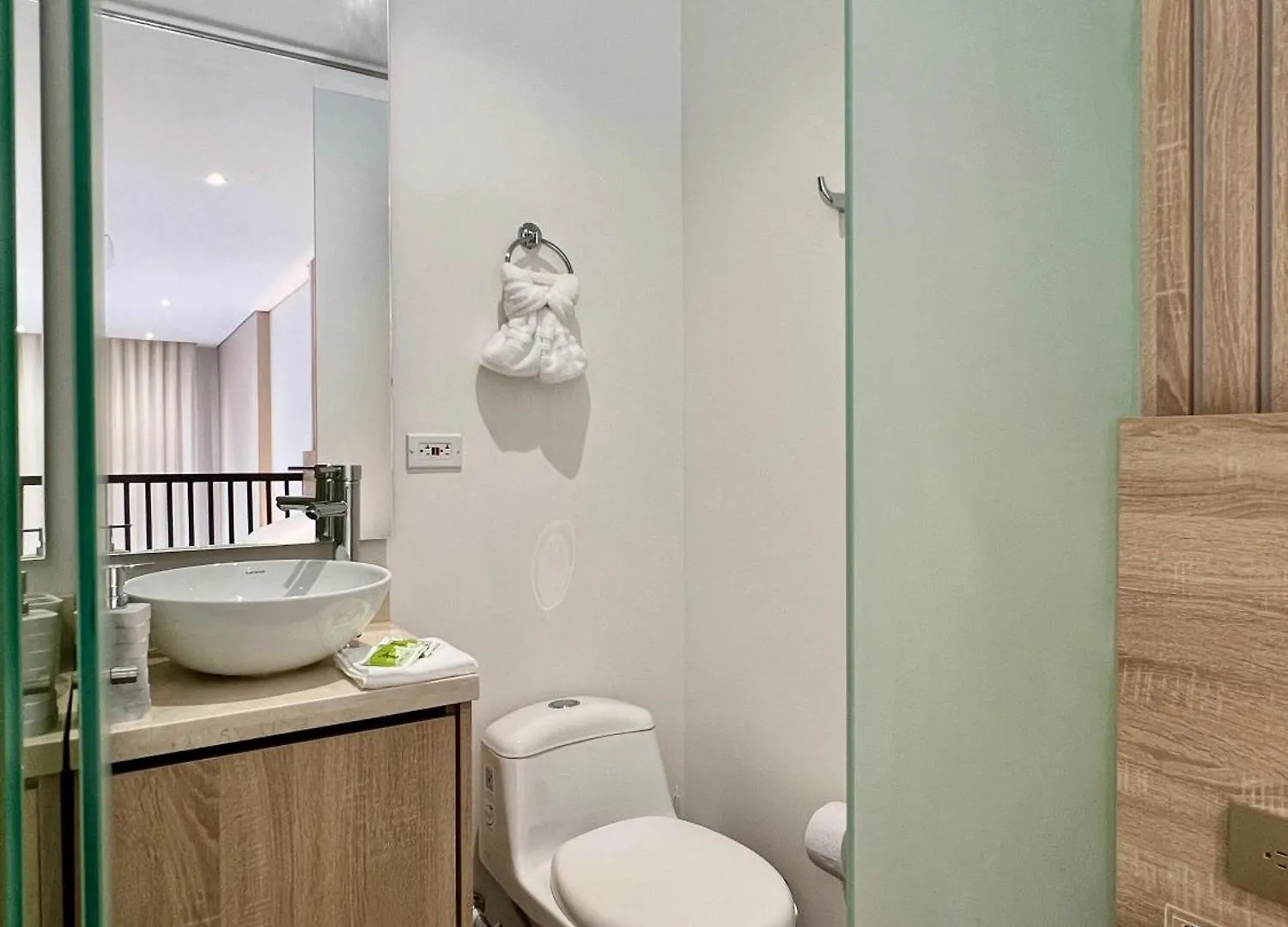 Beautiful! Brand New Apt Old Town Cartagena Apartment