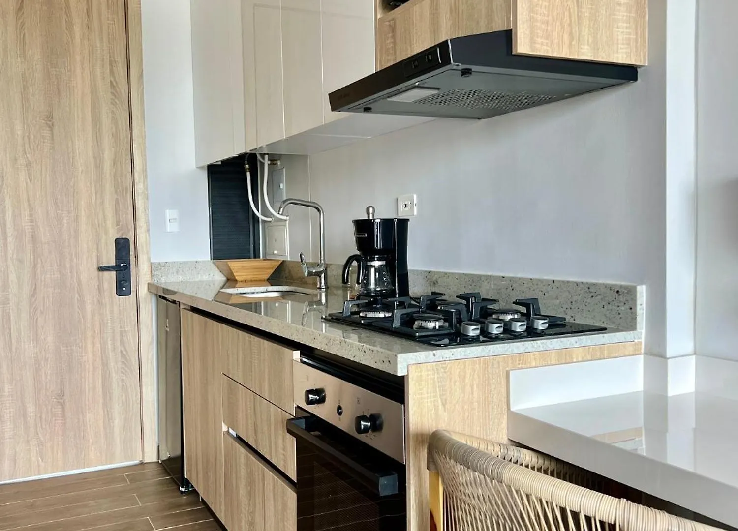 Beautiful! Brand New Apt Old Town Cartagena 0*,  Colombia