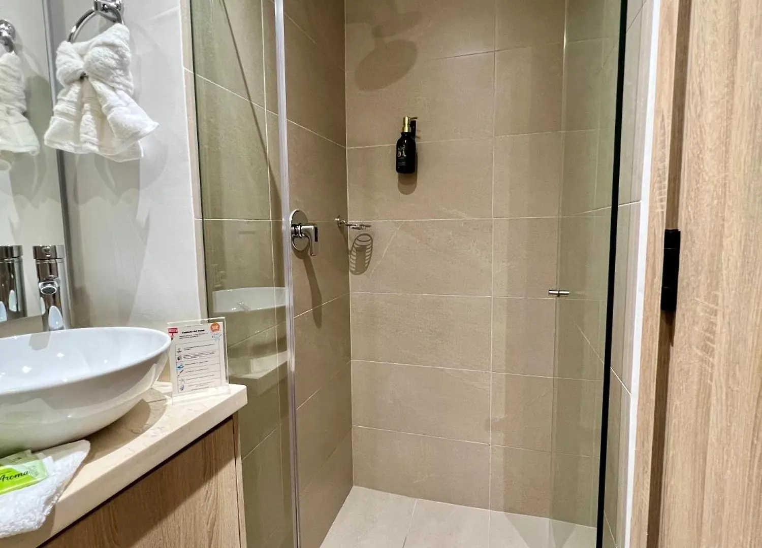 Apartment Beautiful! Brand New Apt Old Town Cartagena Colombia